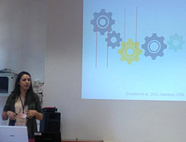Raluca Briazu presenting at EASP